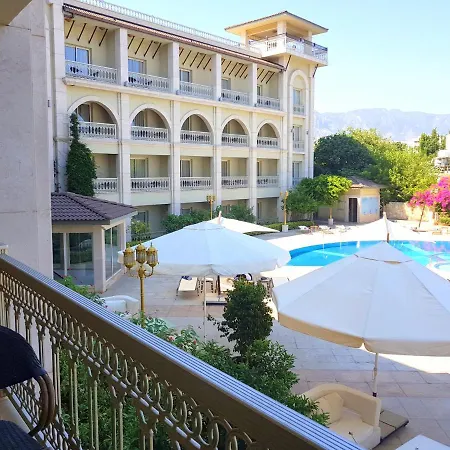 Szálloda Savoy Luxury Ottoman Palace & Casino 5*